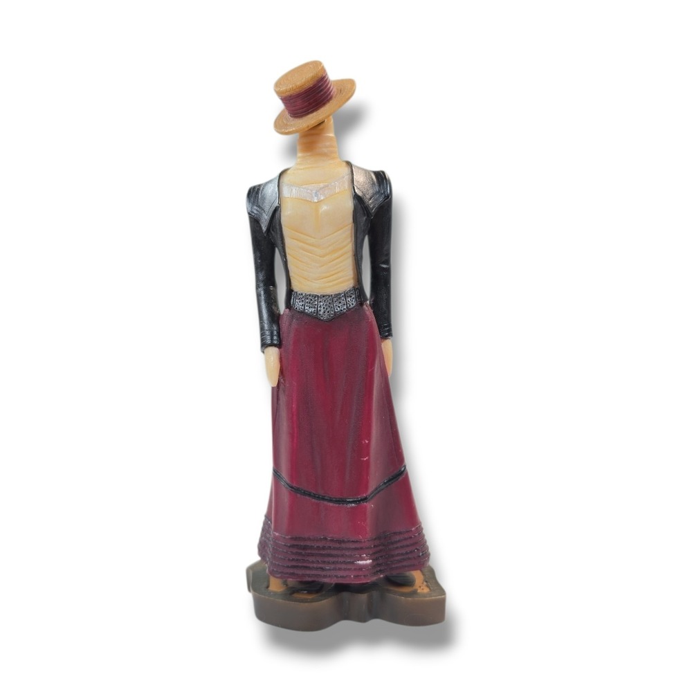 The Latest Thing "‎ Contemporary Grace" Fashion Showcase 6.5" Tall Figurine